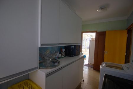 Casa para alugar com 314m², 5 quartos e 2 vagasÁrea de Serviço