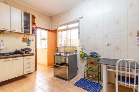 Apartamento à venda com 122m², 3 quartos e sem vaga Apartamento à venda com 122m², 3 quartos e sem vagaCozinha