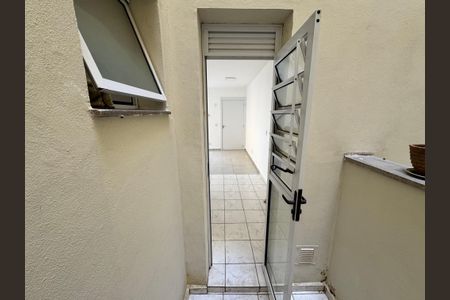 Apartamento à venda com 45m², 2 quartos e 1 vagaVaranda