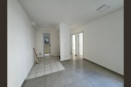 Apartamento à venda com 45m², 2 quartos e 1 vagaSala/Cozinha