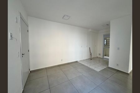 Apartamento à venda com 45m², 2 quartos e 1 vagaSala/Cozinha