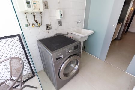 Apartamento para alugar com 70m², 2 quartos e 1 vagaÁrea de Serviço