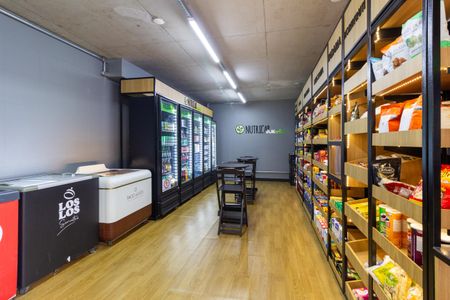 Apartamento para alugar com 70m², 2 quartos e 1 vagaÁrea comum 
