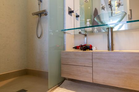 Apartamento para alugar com 70m², 2 quartos e 1 vagaBanheiro