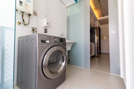 Apartamento para alugar com 70m², 2 quartos e 1 vagaÁrea de Serviço