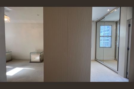 Apartamento à venda com 380m², 4 quartos e 3 vagasSuite 3