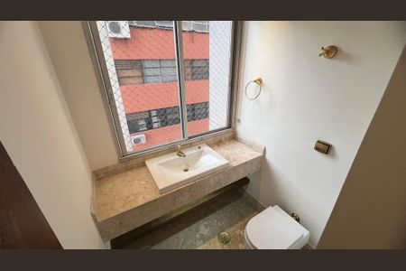 Apartamento à venda com 380m², 4 quartos e 3 vagasLavabo