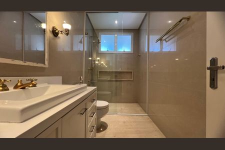 Apartamento à venda com 380m², 4 quartos e 3 vagasBanheiro