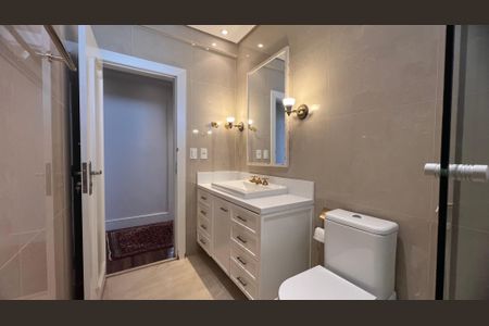 Apartamento à venda com 380m², 4 quartos e 3 vagasBanheiro