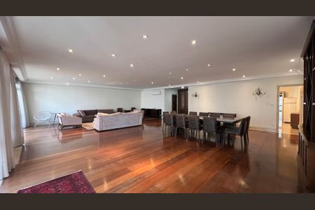 Apartamento à venda com 380m², 4 quartos e 3 vagasSalas 