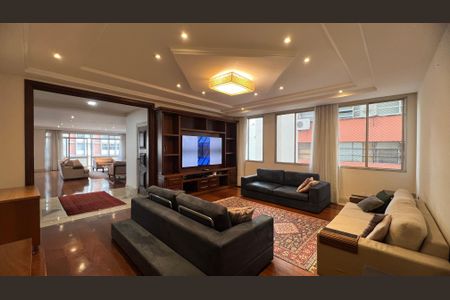 Apartamento à venda com 380m², 4 quartos e 3 vagasSala de TV