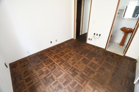 Casa à venda com 166m², 4 quartos e 3 vagasQuarto 3 - Suíte