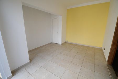 Casa à venda com 166m², 4 quartos e 3 vagasGaragem