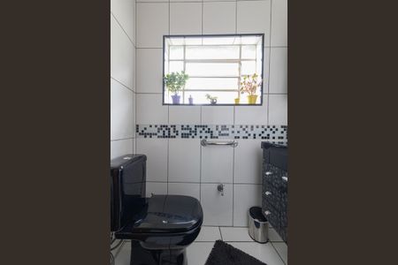 Casa à venda com 160m², 4 quartos e 1 vagaLavabo