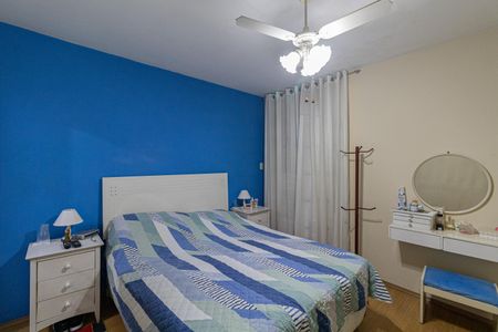 Casa à venda com 160m², 4 quartos e 1 vagaSuíte 1