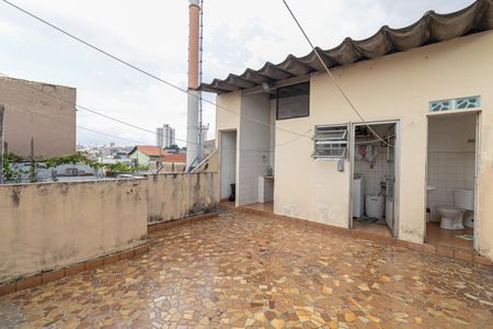Casa à venda com 160m², 4 quartos e 1 vagaQuintal