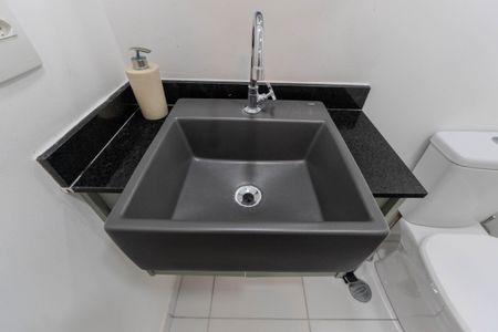 Studio à venda com 26m², 1 quarto e sem vaga Studio à venda com 26m², 1 quarto e sem vagaBanheiro