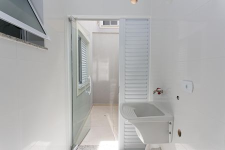 Apartamento para alugar com 42m², 2 quartos e sem vagaÁrea de Serviço