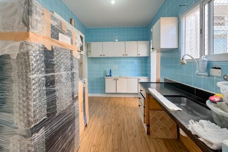Apartamento à venda com 112m², 2 quartos e sem vagaCozinha