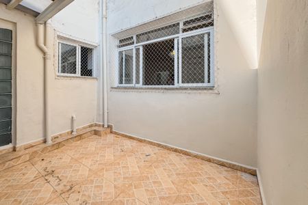 Apartamento à venda com 112m², 2 quartos e sem vagaÁrea de Serviço