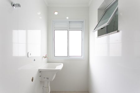 Apartamento para alugar com 42m², 2 quartos e 1 vaga Apartamento para alugar com 42m², 2 quartos e 1 vagaÁrea de Serviço