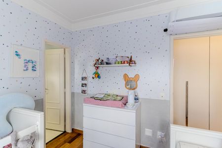 Apartamento à venda com 170m², 3 quartos e 3 vagasSuíte 2