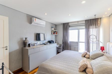 Apartamento à venda com 170m², 3 quartos e 3 vagasSuíte 1