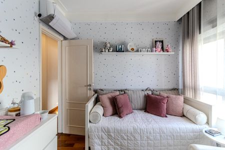 Apartamento à venda com 170m², 3 quartos e 3 vagasSuíte 2