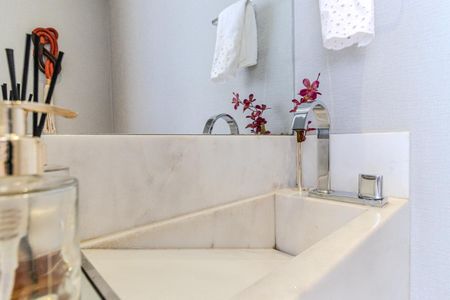 Apartamento à venda com 170m², 3 quartos e 3 vagasLavabo