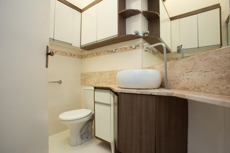 Casa de condomínio à venda com 88m², 2 quartos e 1 vaga Casa de condomínio à venda com 88m², 2 quartos e 1 vagaBanheiro