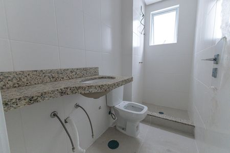 Apartamento à venda com 71m², 2 quartos e 1 vagaBanheiro Social