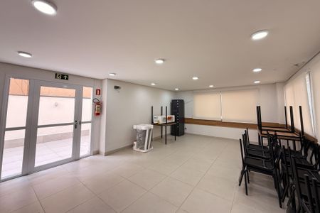 Apartamento à venda com 71m², 2 quartos e 1 vagaÁrea comum - Salão de festas
