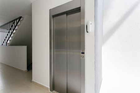 Apartamento para alugar com 50m², 2 quartos e 1 vagaÁrea comum