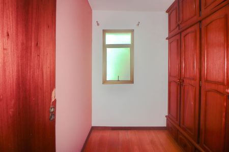 Apartamento à venda com 87m², 2 quartos e 1 vagaDependência