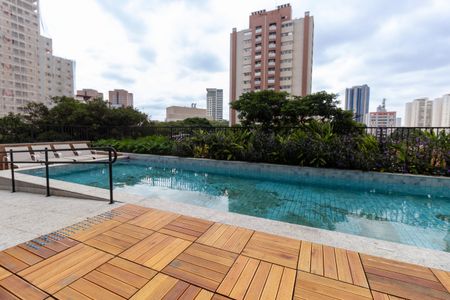 Apartamento à venda com 40m², 2 quartos e sem vaga Apartamento à venda com 40m², 2 quartos e sem vagaÁrea comum - Piscina