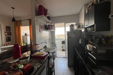 Apartamento para alugar com 65m², 2 quartos e 1 vagaCozinha e Área de Serviço