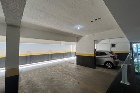 Apartamento para alugar com 65m², 2 quartos e 1 vagaGaragem
