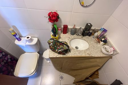 Apartamento para alugar com 65m², 2 quartos e 1 vagaBanheiro/Quarto 12