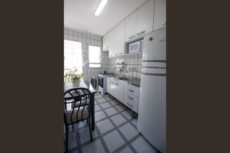Apartamento à venda com 60m², 2 quartos e 1 vagaCozinha