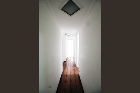 Apartamento à venda com 106m², 3 quartos e 2 vagasCorredor