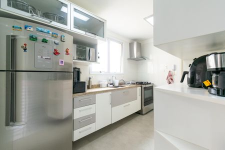 Apartamento à venda com 144m², 3 quartos e 3 vagasCozinha