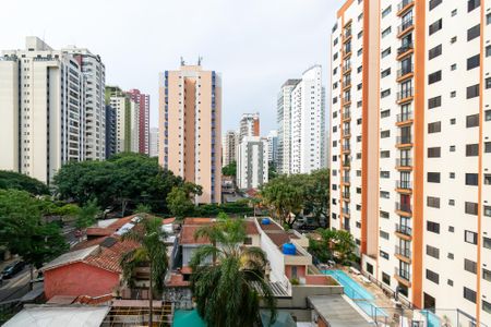 Apartamento à venda com 144m², 3 quartos e 3 vagasVista da Suíte 2