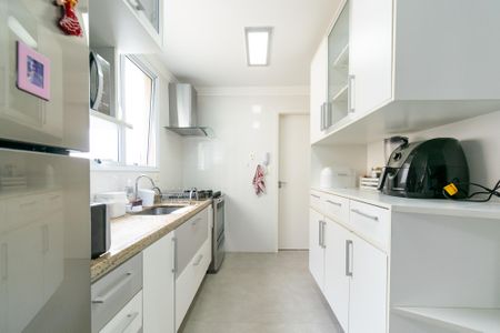 Apartamento à venda com 144m², 3 quartos e 3 vagasCozinha