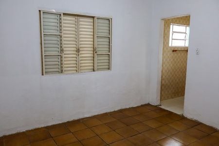 Casa para alugar com 150m², 3 quartos e 1 vaga Casa para alugar com 150m², 3 quartos e 1 vagaSuíte