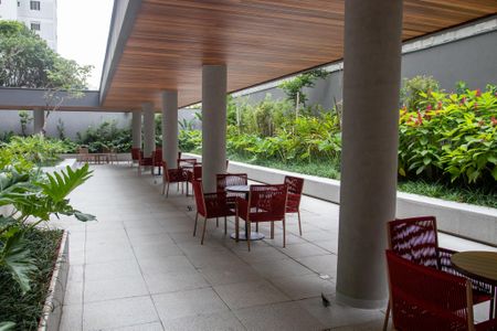 Apartamento à venda com 68m², 2 quartos e 1 vagaÁrea comum