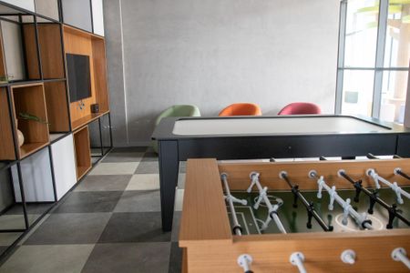 Apartamento à venda com 68m², 2 quartos e 1 vagaÁrea comum