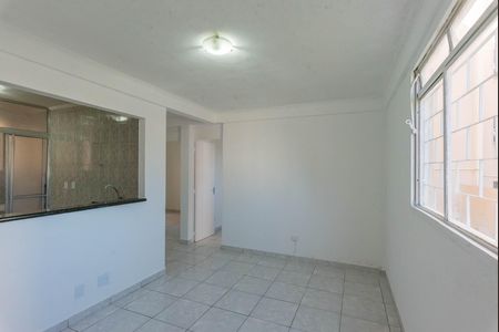 Apartamento à venda com 74m², 2 quartos e 1 vagaSala