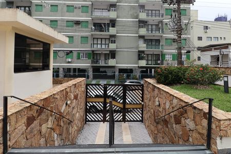 Apartamento para alugar com 84m², 3 quartos e 2 vagasFachada