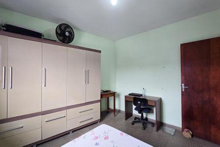 Casa à venda com 556m², 3 quartos e 5 vagasQuarto 1