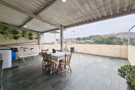 Casa à venda com 556m², 3 quartos e 5 vagasÁrea de Serviço